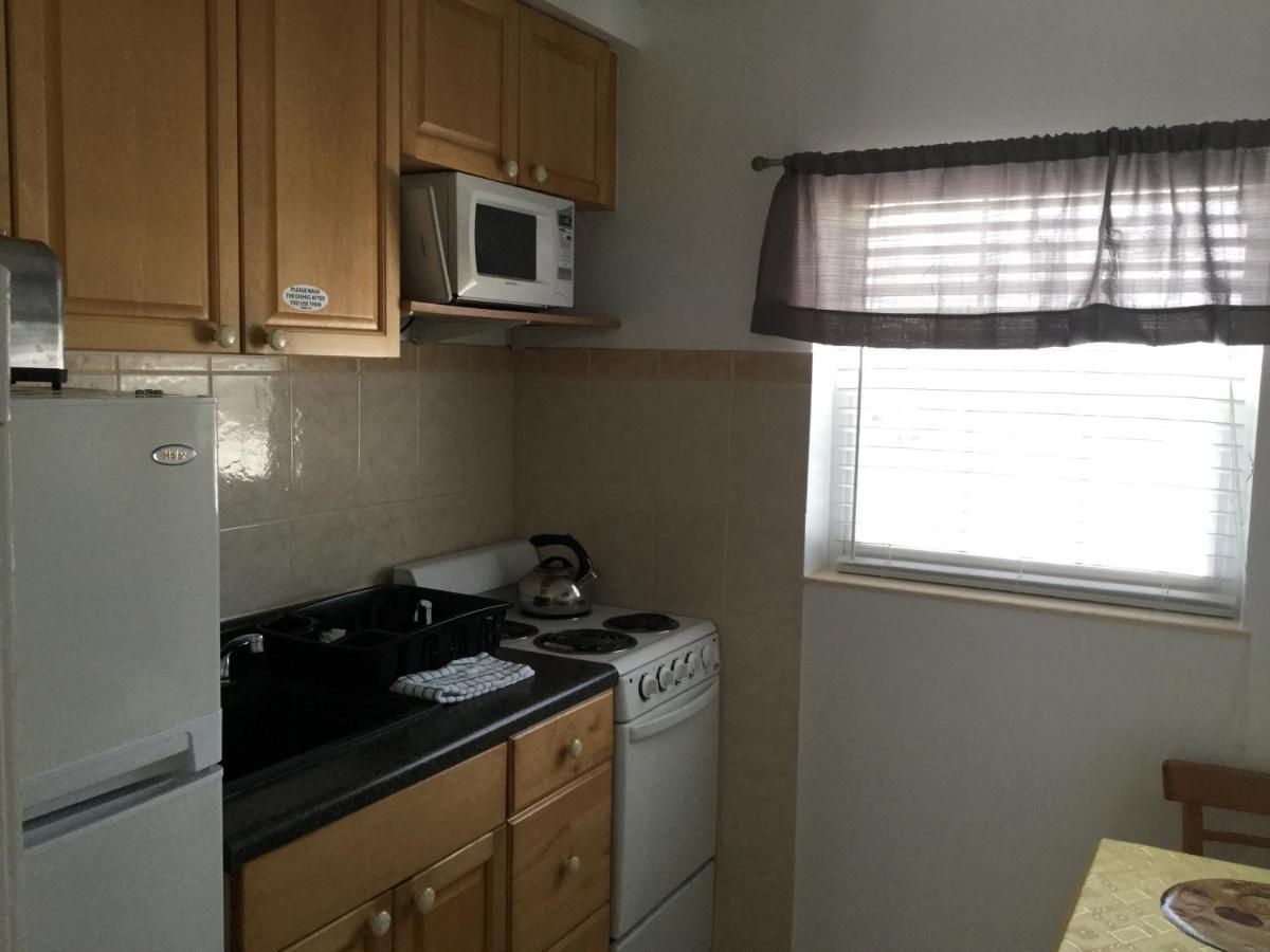 Breakaway Motel 2*